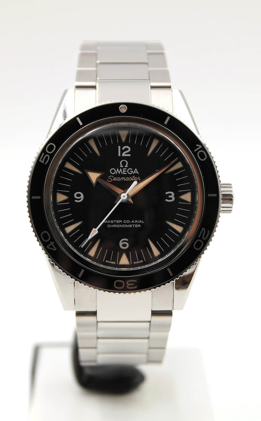 Omega Seamaster 300 Master Co-Axial Like New Full Set 2021