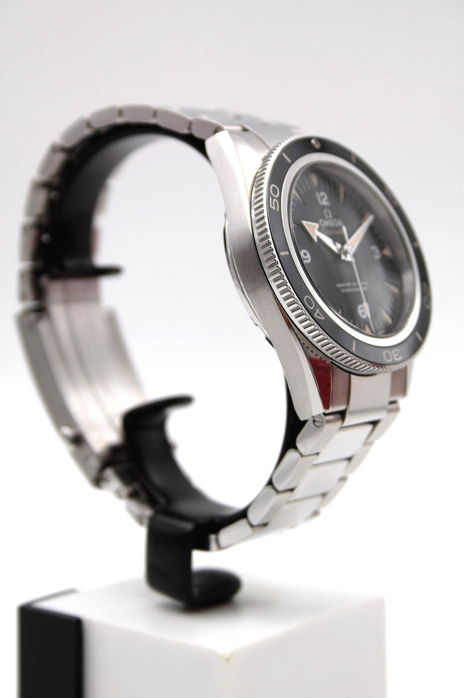 Omega Seamaster 300 Master Co-Axial Like New Full Set 2021