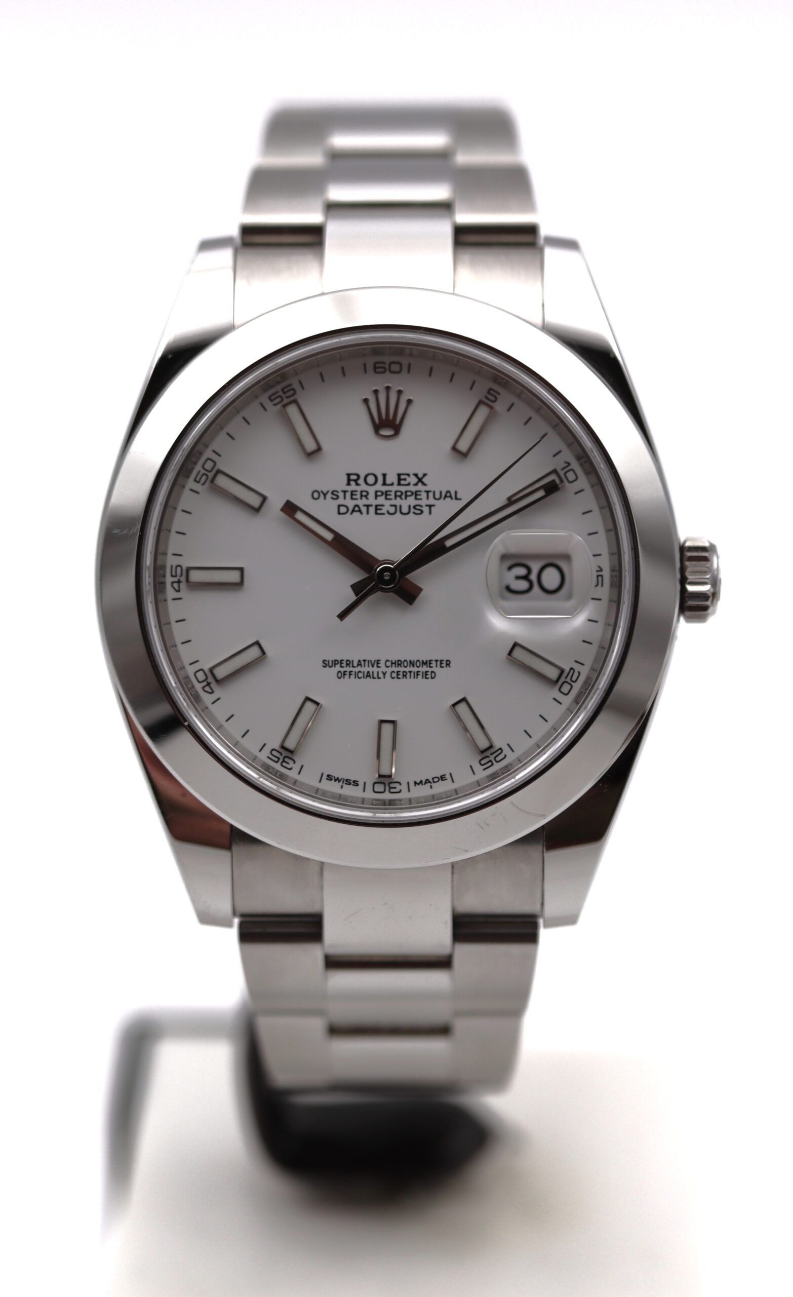 Rolex Datejust 41 126300 White Dial Like New Full Set 09/2020