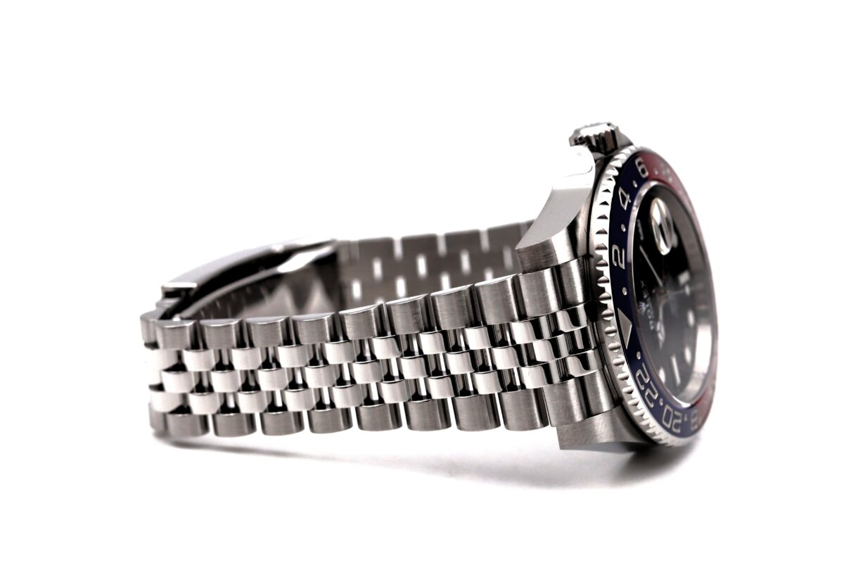 Rolex GMT Master II 126710BLRO Pepsi Full Set 07/2019