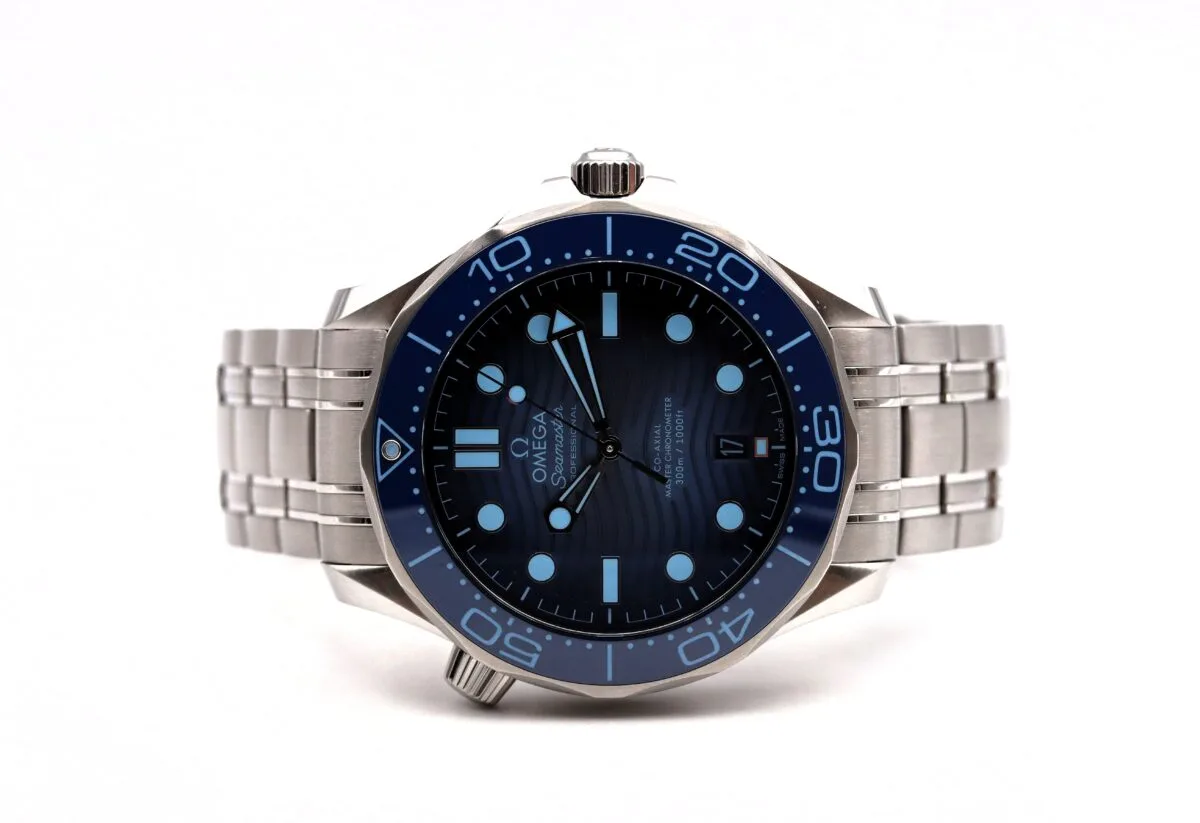 Omega Seamaster Diver 300m Summer Blue 75th Like New Full Set 05/2024
