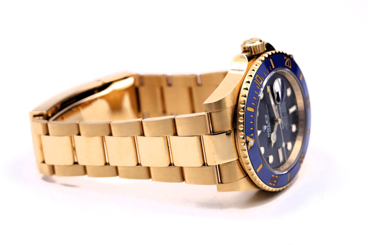 Rolex Submariner Date 126618LB Full Set 2021