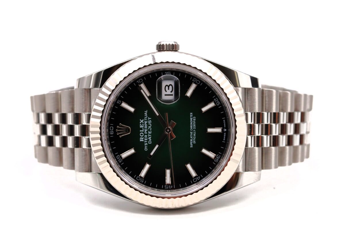 Rolex Datejust 41 126334 Quadrante Verde Ombrè Full Set 07/2026