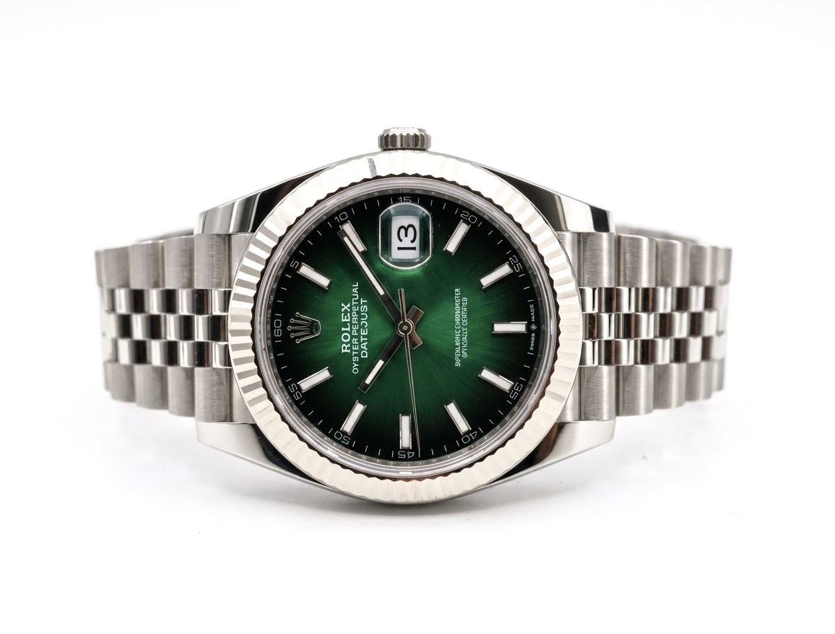 Rolex Datejust 41 126334 Quadrante Verde Ombrè Full Set 07/2026