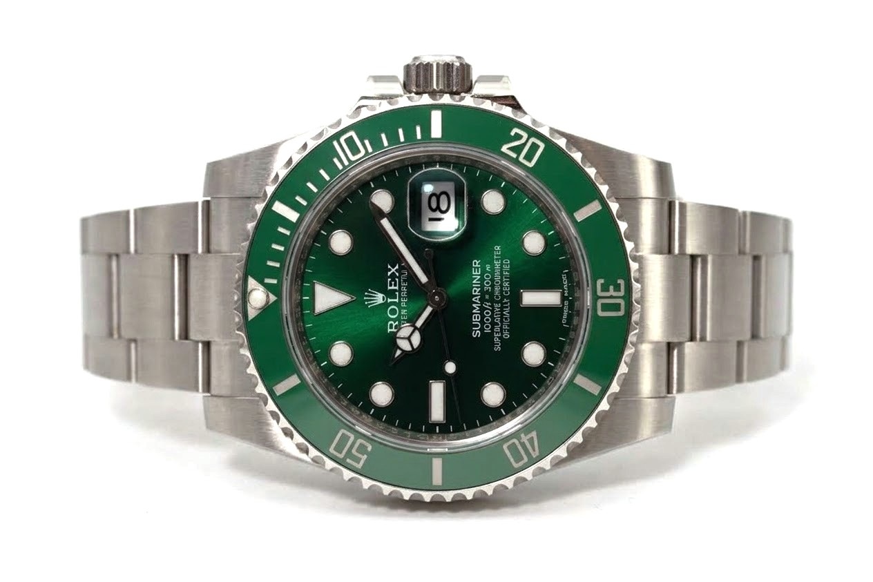 Rolex Submariner Date 116610LV Hulk Full Set 10/2016